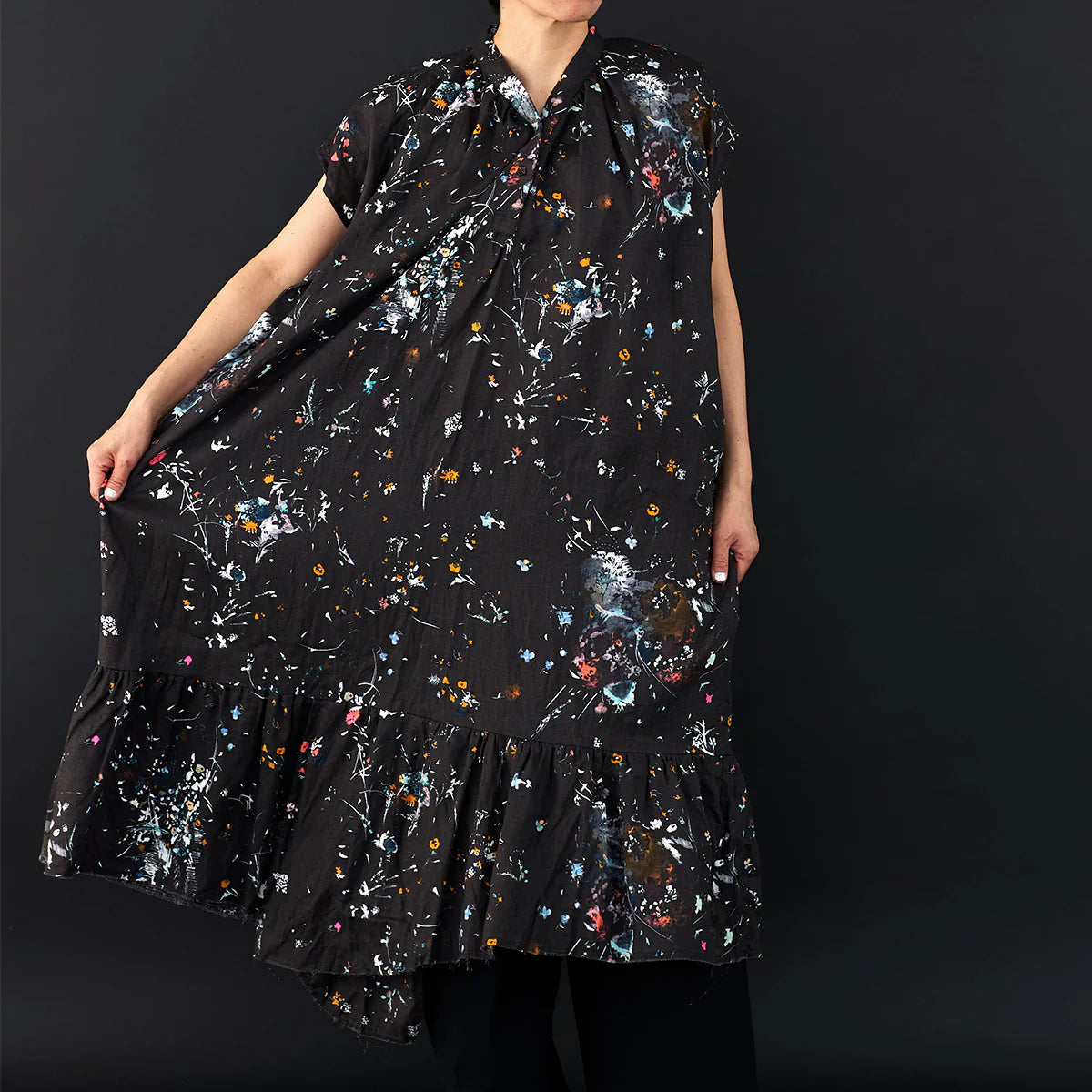 nani IRO - Encounter - D - Linen Fabric