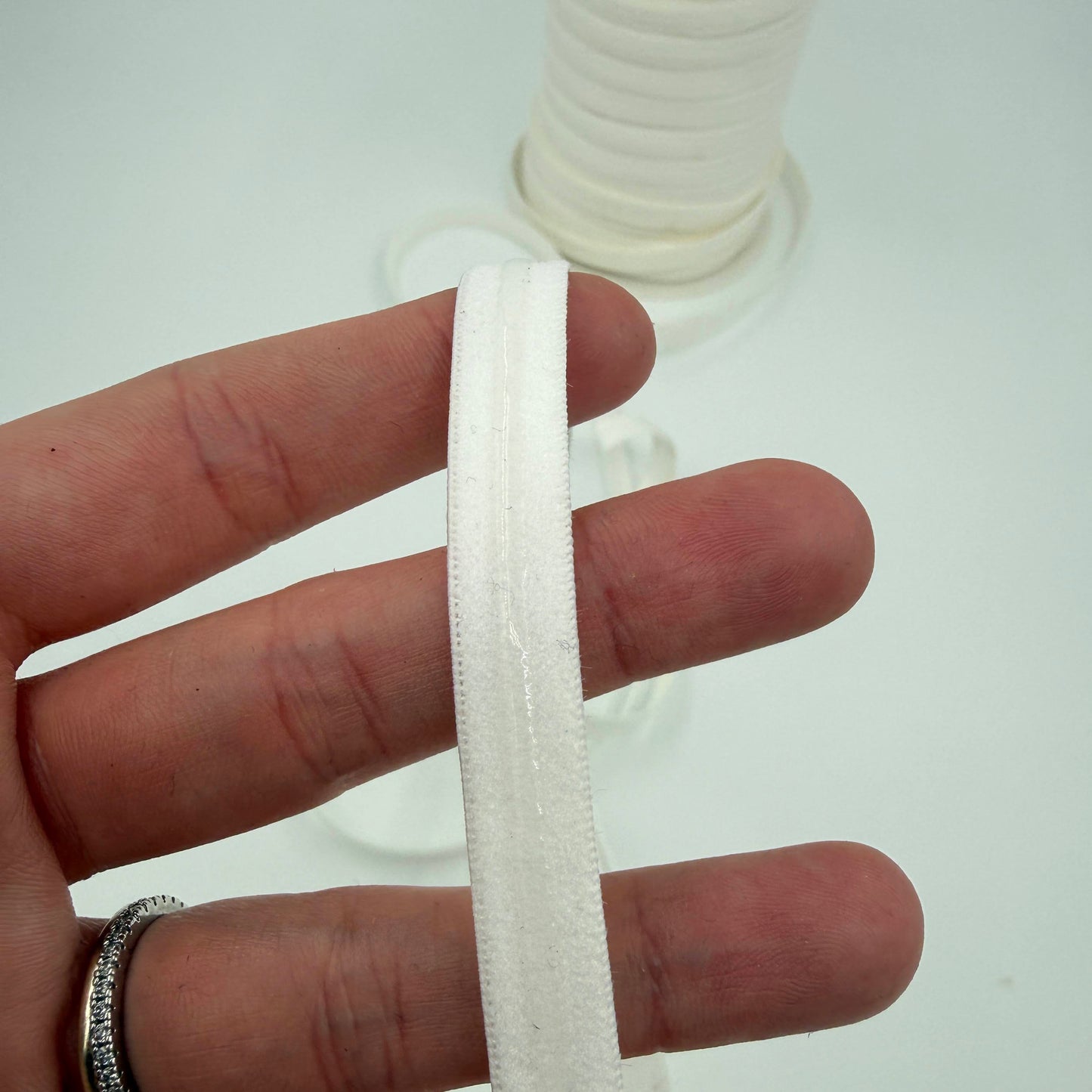 Latex-Free Silicone Gripper Elastic - 10mm - White