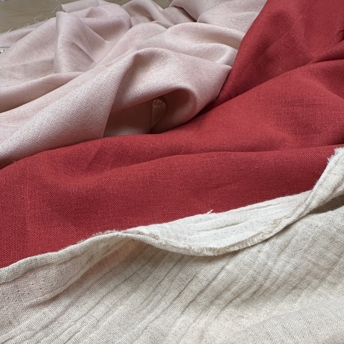 Palma Linen Viscose -
Brick Red