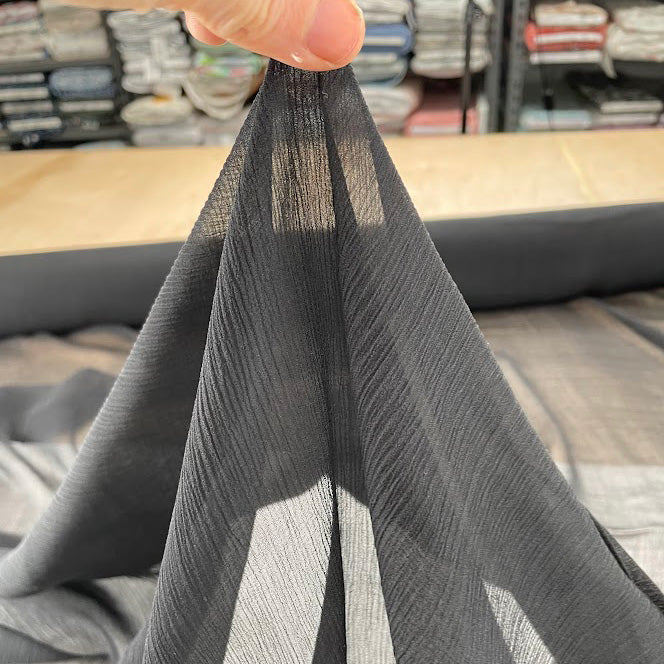 20" Remnant - Silk Crinkle Chiffon - Black - 8 Momme