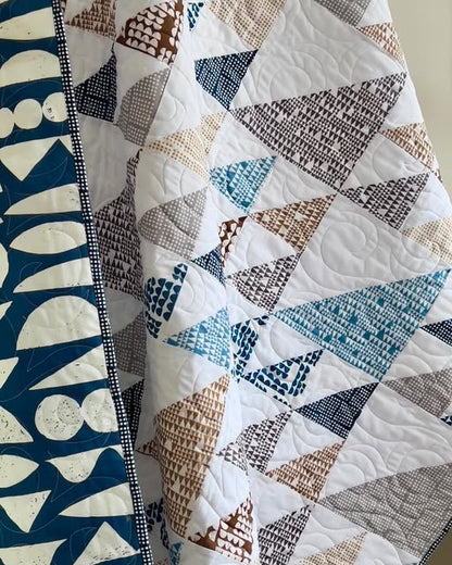 Upwards - Grey - Imprint - GOTS Organic Cotton