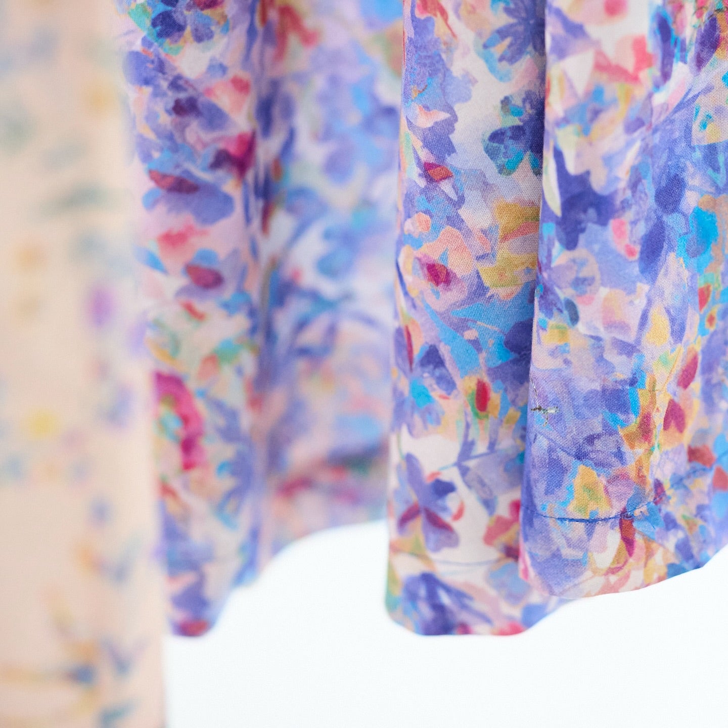 Mumea - Pansy - 4A - Fine Cotton Sheeting Fabric