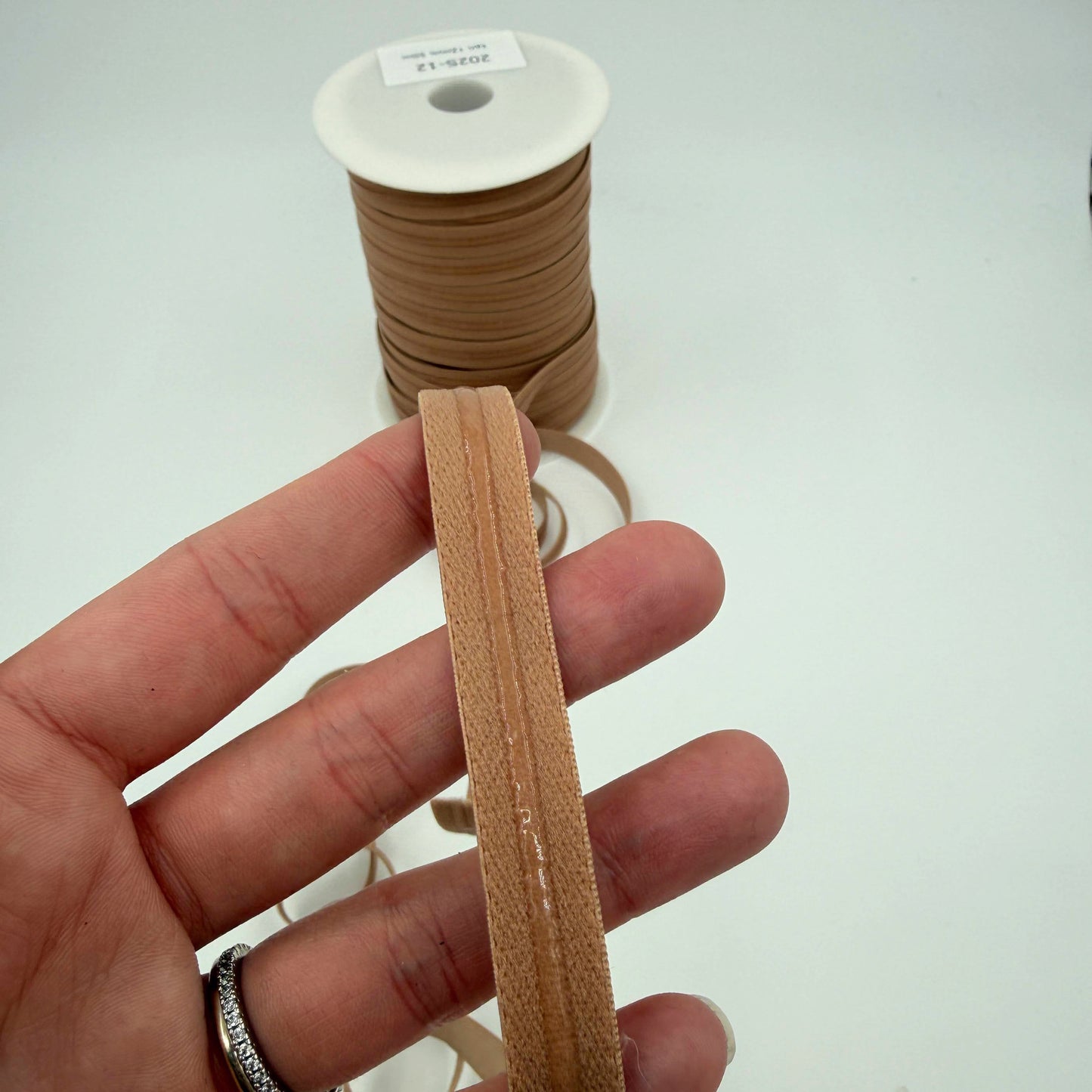 Latex-Free Silicone Gripper Elastic - 12mm - Tan