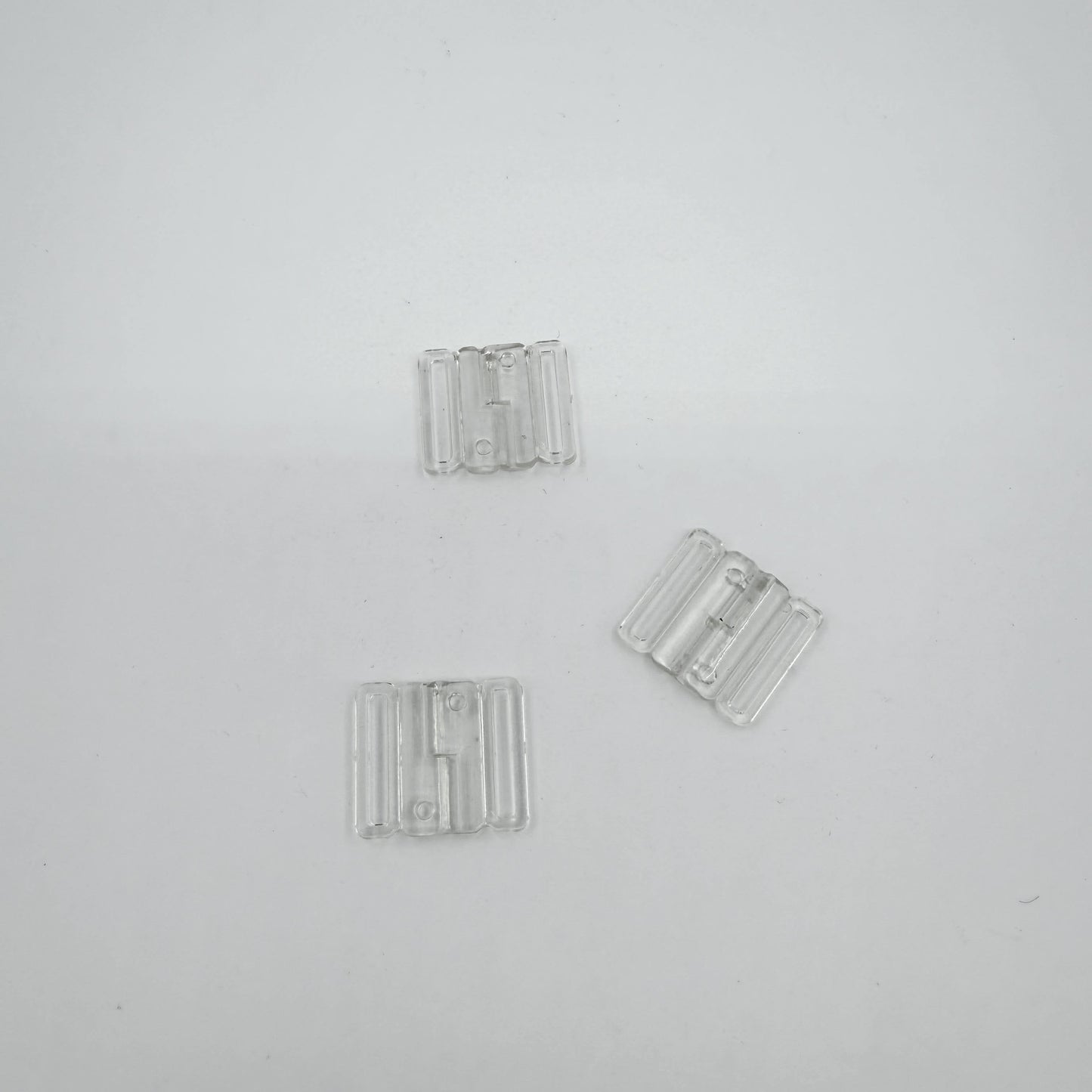 Clear Plastic Bra / Swimsuit Clasp - Clear - 22mm