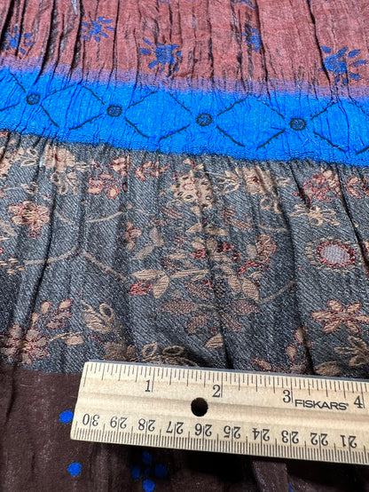 45" Remnant - Pre-shirred Iridescent Pleated Woven Deadstock - Lurex and Poly - Charcoal