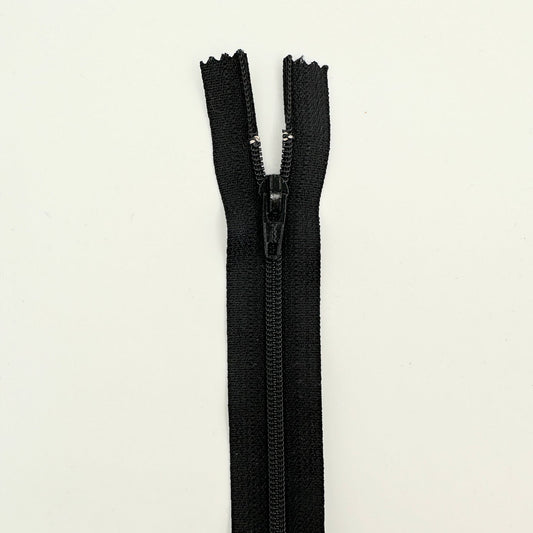 Lightweight Close-End Zipper #3 50cm (20") - Black