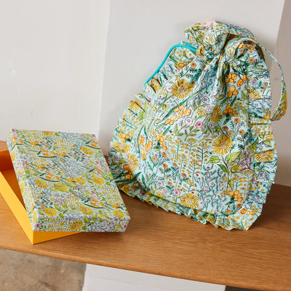 Paper Message  - Honey Flower - 3A - Cotton Sheeting