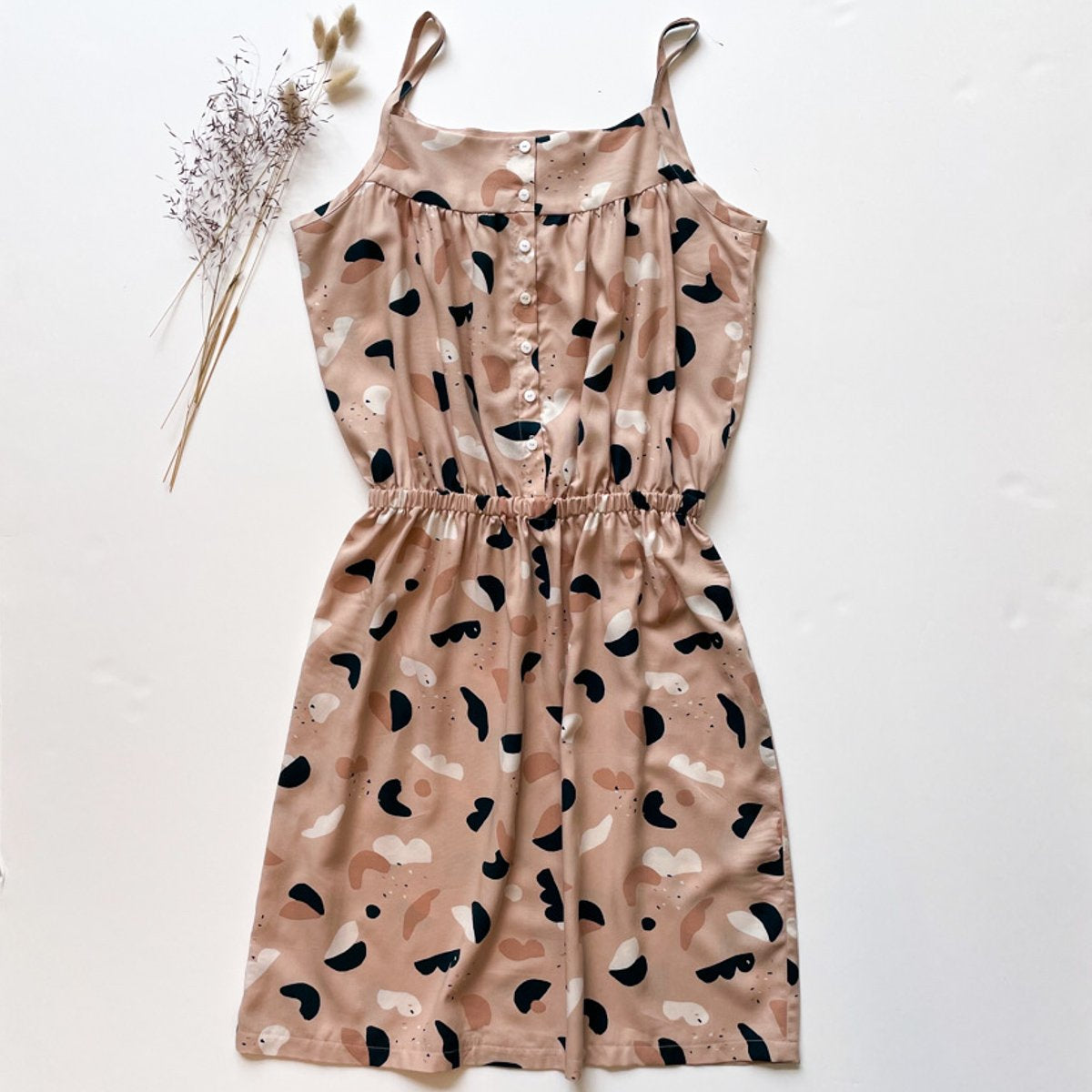 Ikatee - ZANZIBAR Top or Dress - Women 32-52 - Paper Sewing Pattern