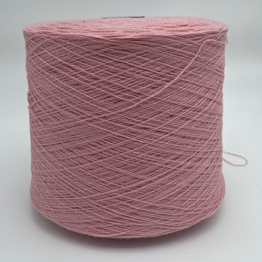 100% Cashmere Yarn - Deadstock Yarn - Made in Italy -  Pink - Lace Weight  - 155 grams cone